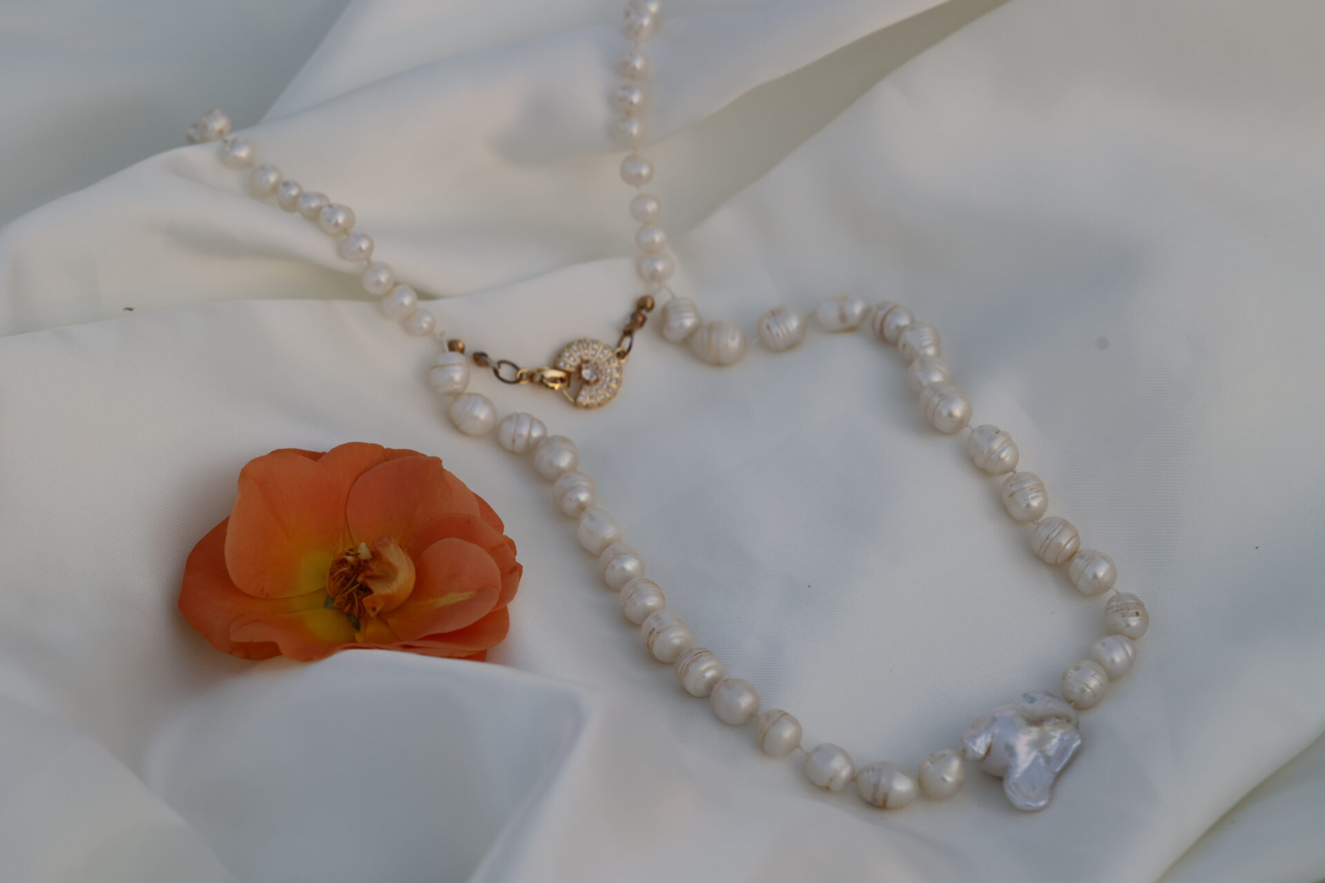 Irin Kette Echte Süsswasser Perlen